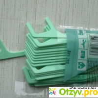 Одноразовая пластиковая зубочистка с зубной  нитью Flosstik Мята отзывы