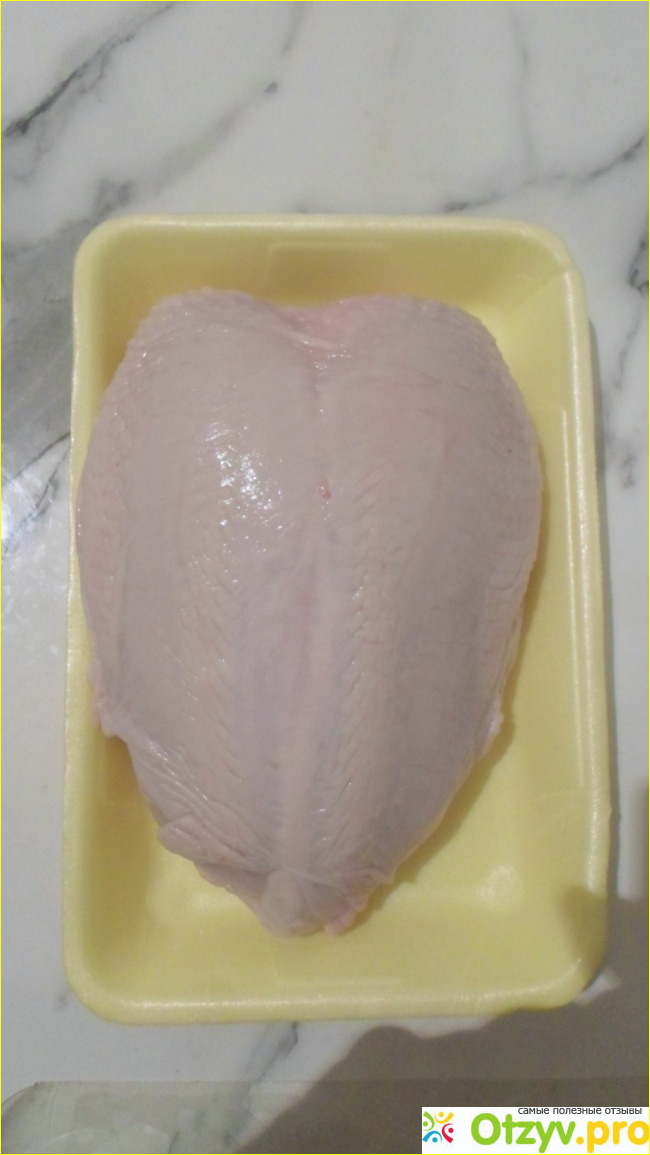 Охлаждённая грудка цыплёнка - бройлера Т. Д. Перекрёсток.. фото1