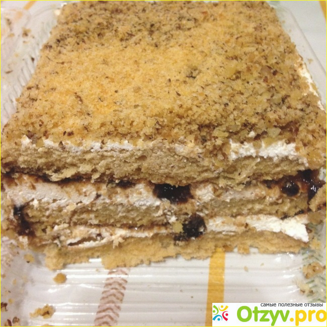 Торт Медовый бисквитный с черносливом фото1