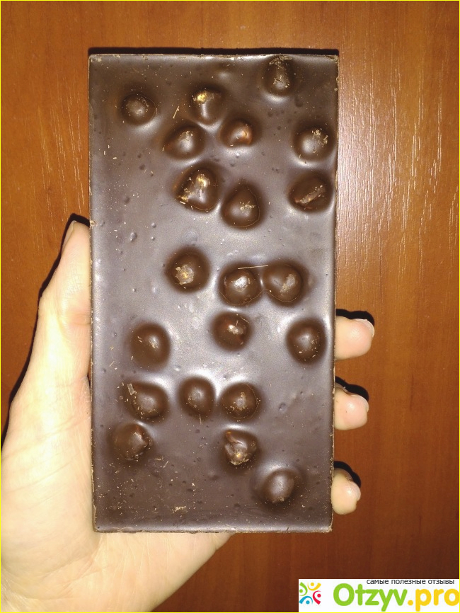 Черный шоколад Roshen экстрачерный с лесными орехами фото3