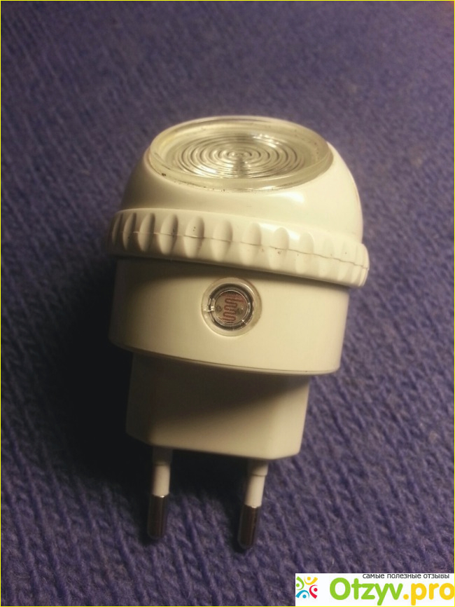 Лампа LED OSRAM в цоколе c датчиком света фото1