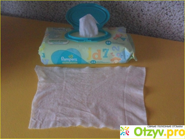 Детские влажные салфетки Pampers naturally clean с экстрактом ромашки фото1