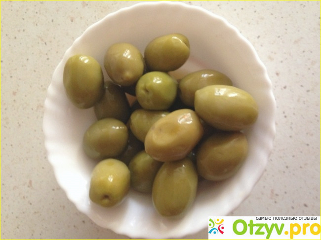 Большие зеленые оливки фото2