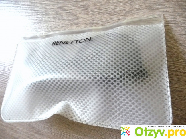 Солнцезащитные очки Benetton фото1