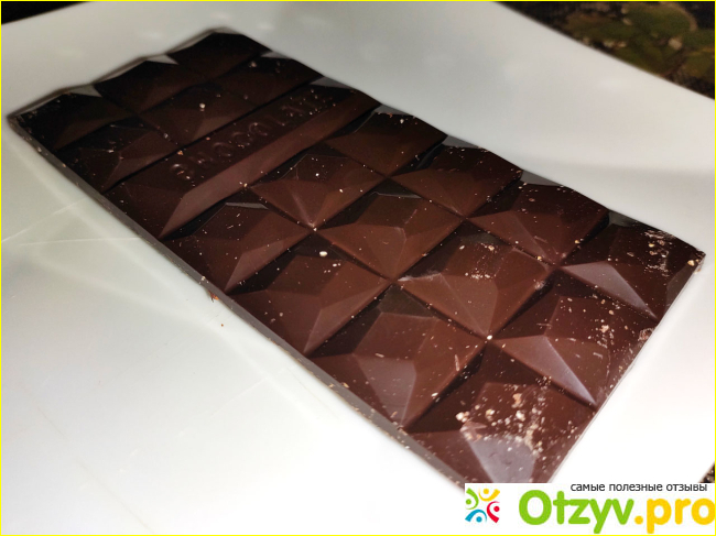 Шоколад Лаконд Тёмный с орехами и карамелью фото3