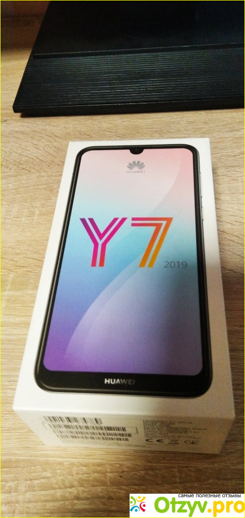 Отзыв о Huawei Y7 2019 3/32GB Midniqht